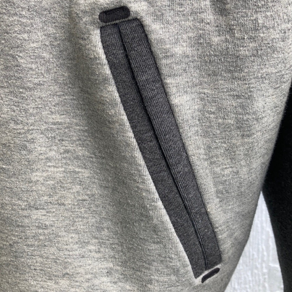 Nike Gray and Dark Gray Bomber Jacket - Picture 4 of 6